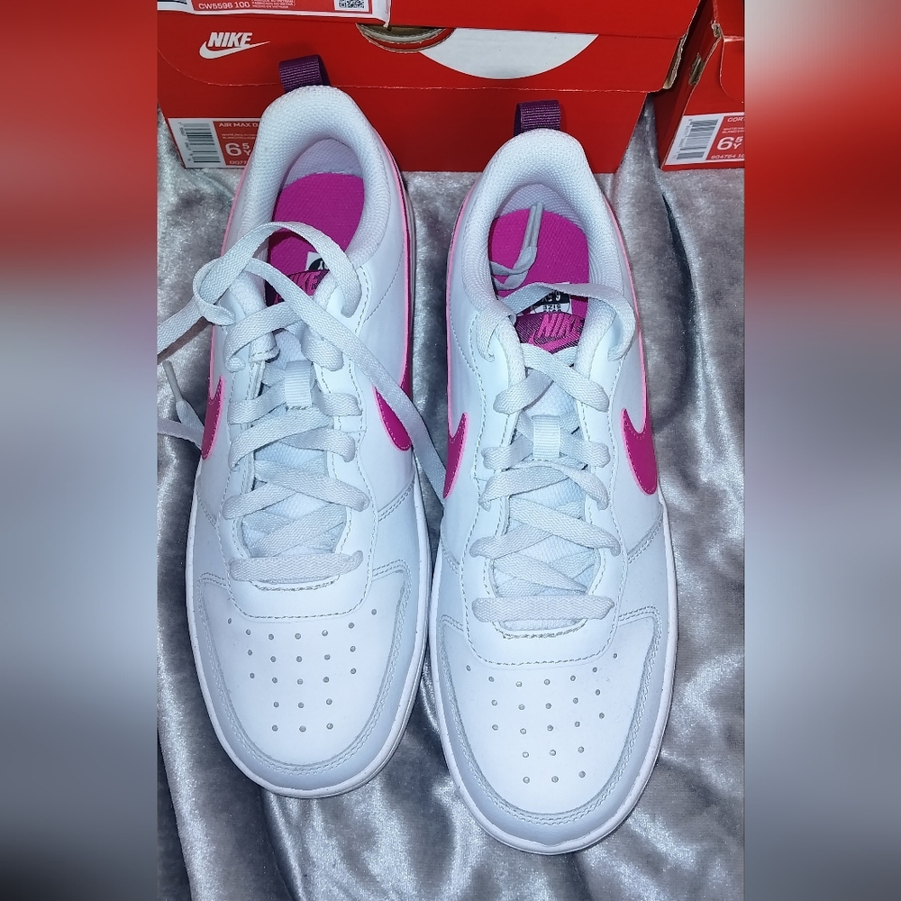 Nike Court Borough Lows